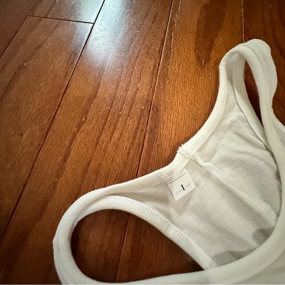 YZY MOWALOLA WET TANK - Picture 6 of 13